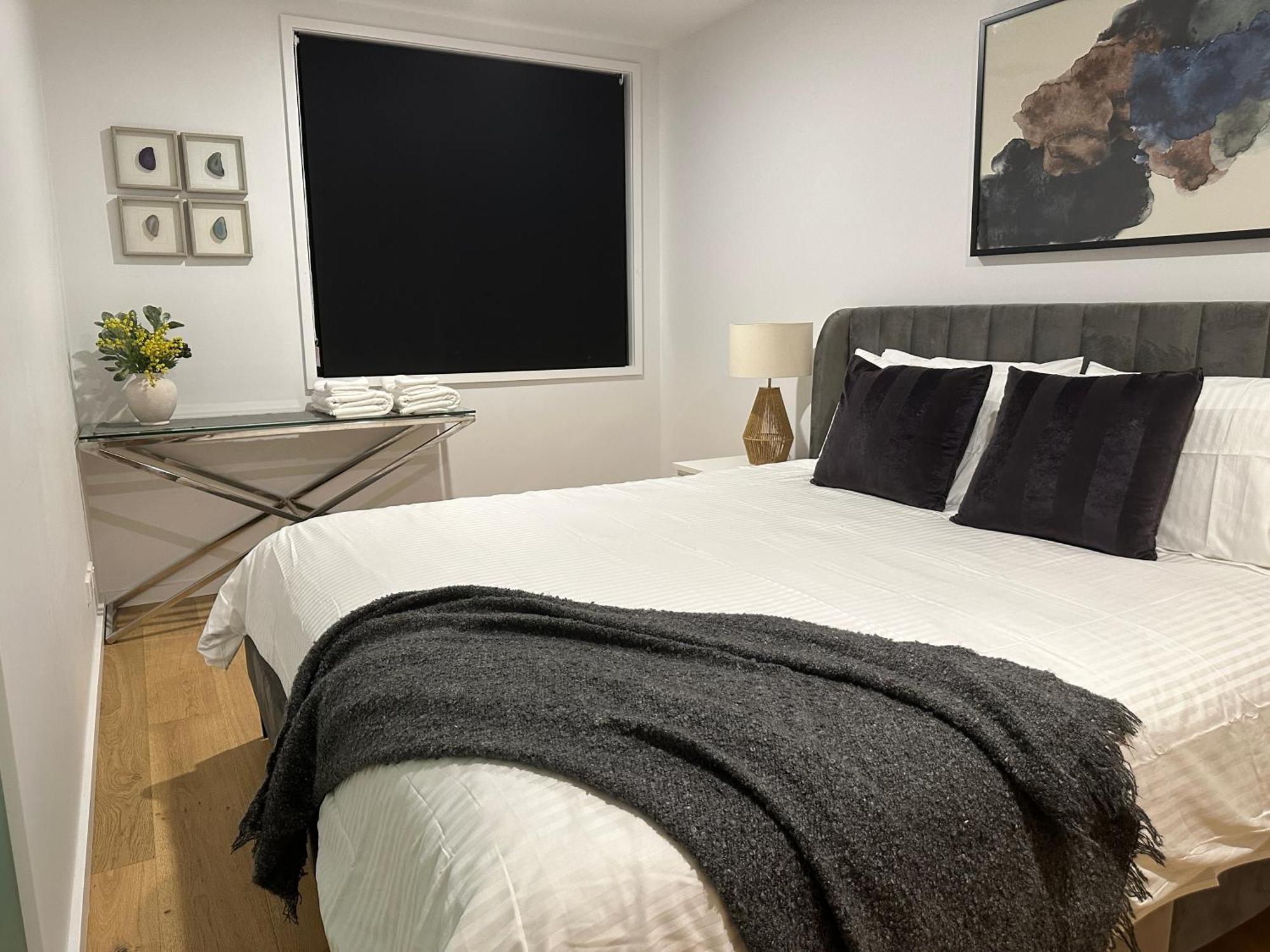 Palko - Luxury In The City Canberra Esterno foto