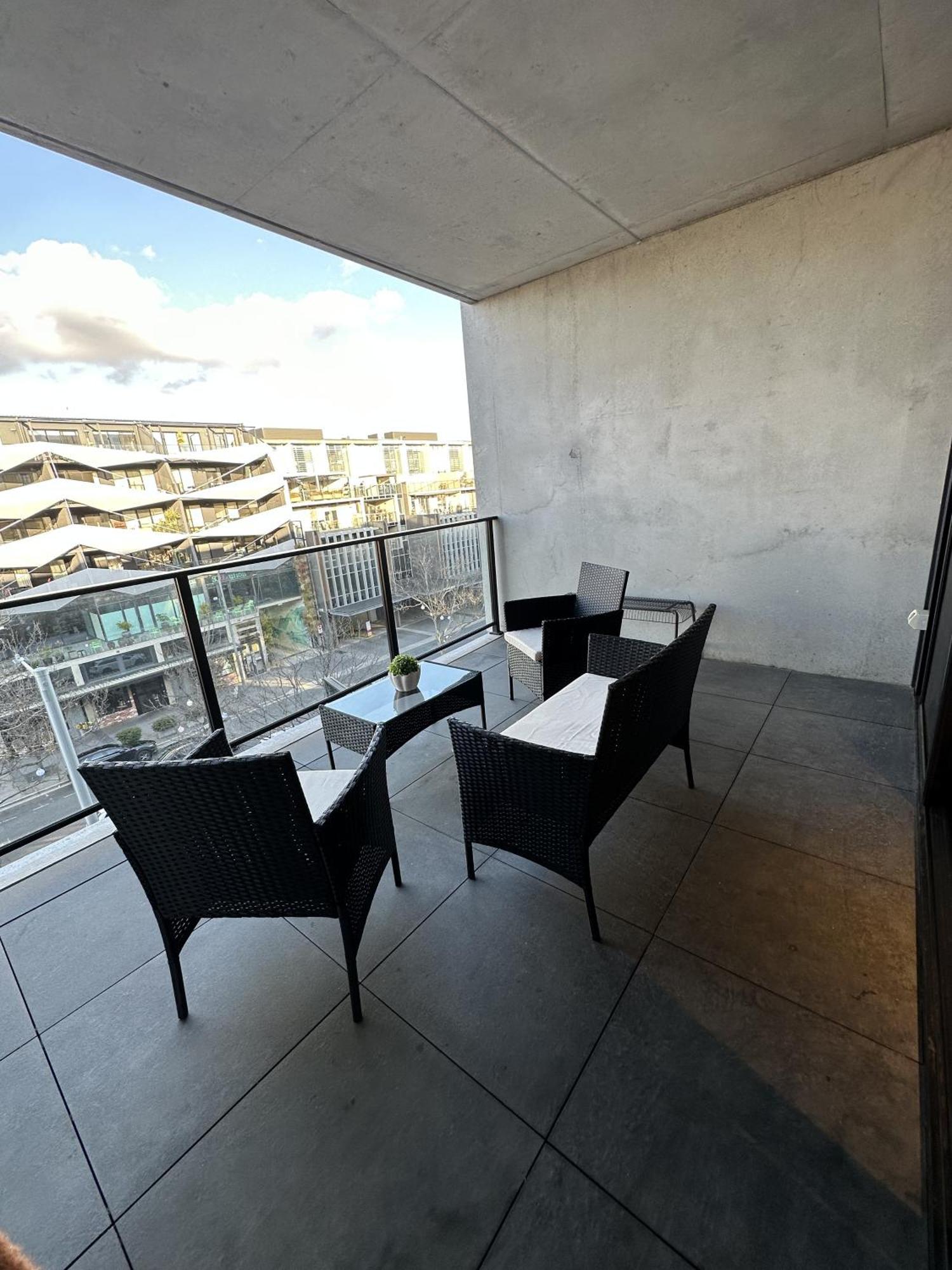 Palko - Luxury In The City Canberra Esterno foto